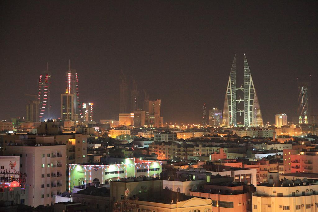 Mirador Hotel Manama Exterior photo
