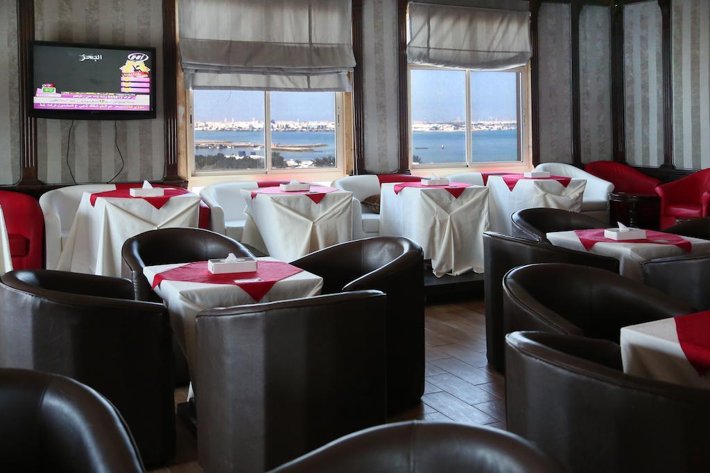 Mirador Hotel Manama Exterior photo